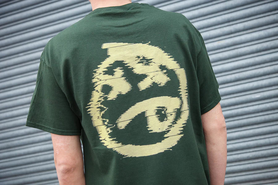 PLAYERA BSD TUNED OUT