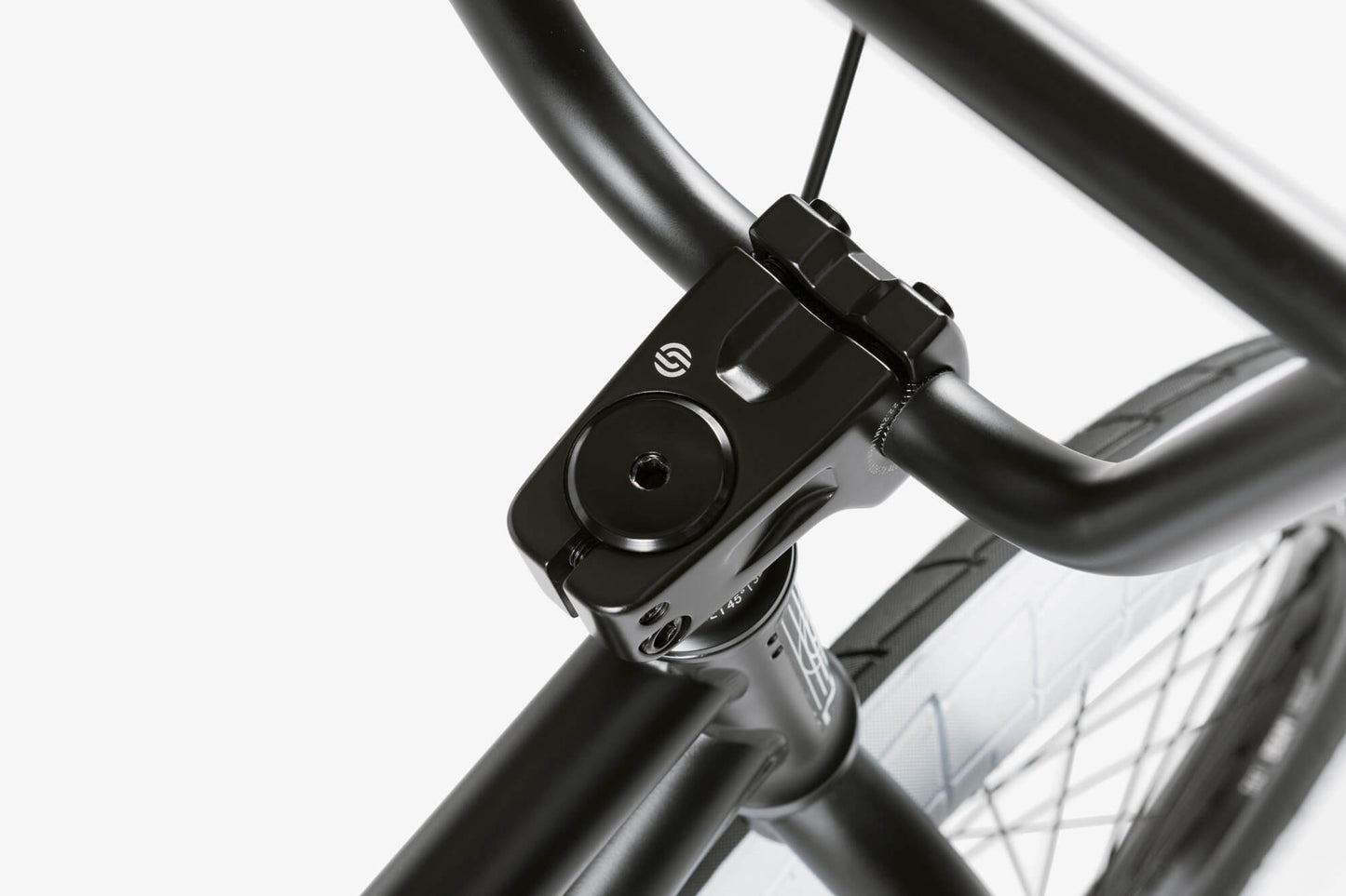 BICICLETA WETHEPEOPLE NOVA